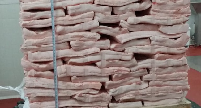  Продаем сало свиное Иберико  4 + см Испания